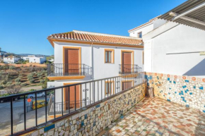 RENTHAS Camino del Rey House